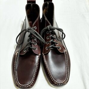 Classic Bass Camp Moc Toe Brown Leather Men's Shoes with White Soles Size 13M